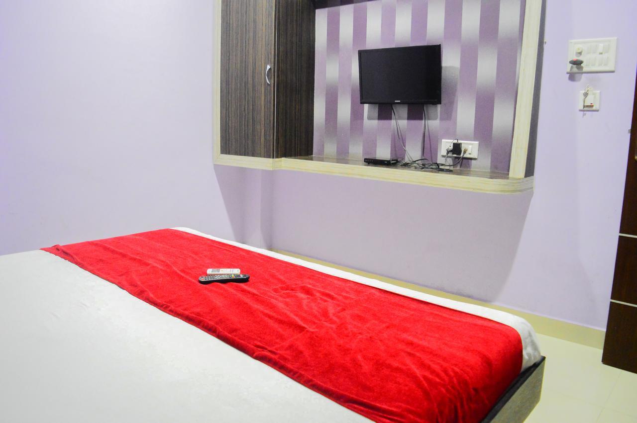 Hotel Royal Palace - 150 Meters From Mahakal Temple Ujjain Luaran gambar